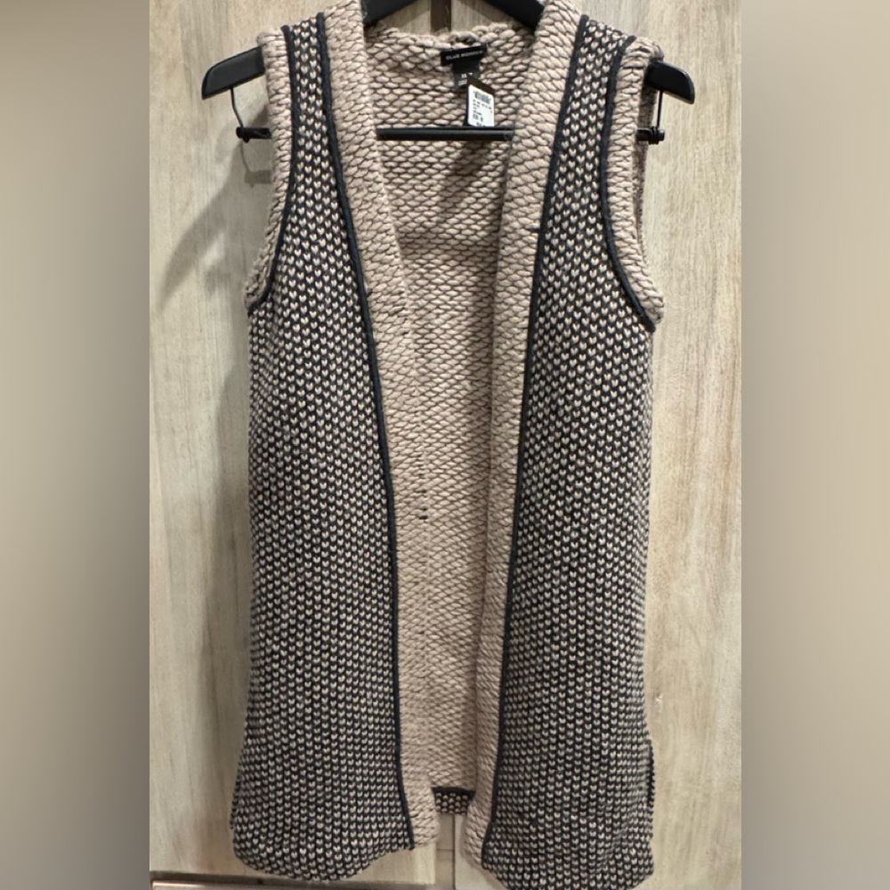 NWT Club Monaco Long Knit Sweater Vest